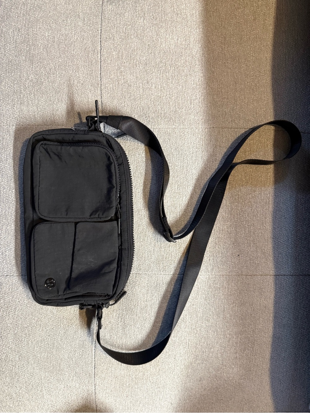lululemon athletica Black Men's Crossbody Belt Bag